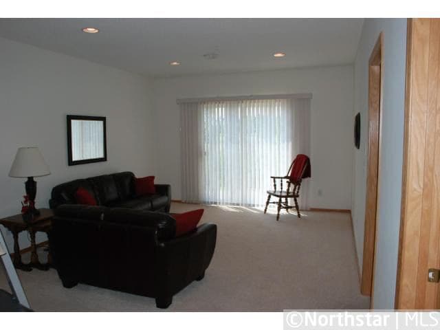 Building Photo - 5039 Archer Ln N