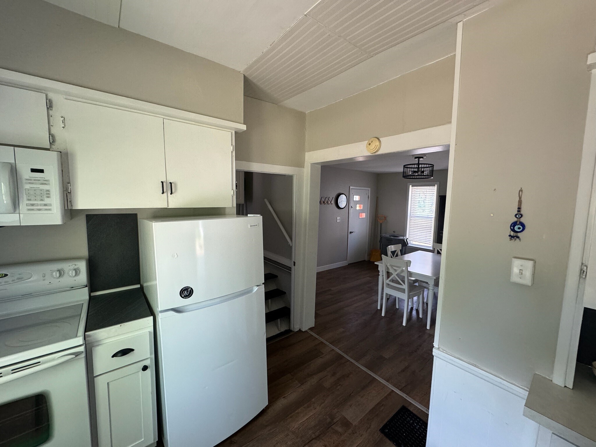 Building Photo - 109 E. 15th Street