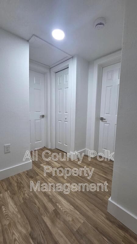 Building Photo - 2704 Homer Cir