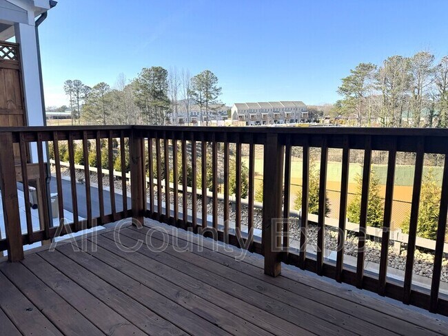 Building Photo - 522 Sawnee Vlg Blvd