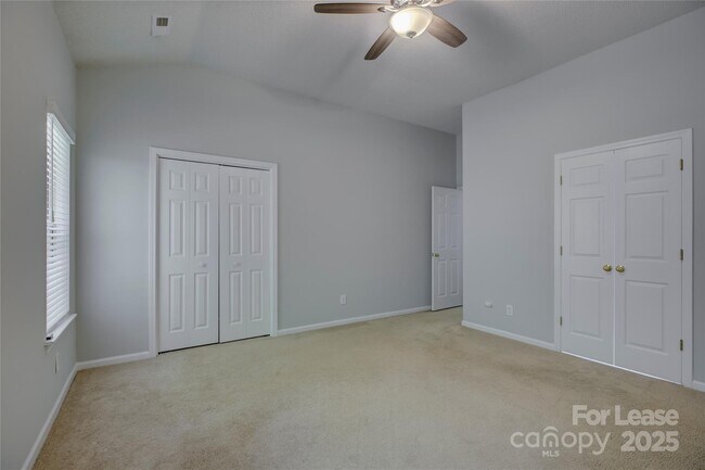 Building Photo - 7017 Scuppernong Ct