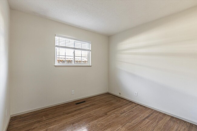 Building Photo - Excellent Home in San Jose! Great Location!