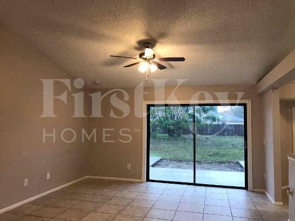 Building Photo - 7840 Anbury Ct