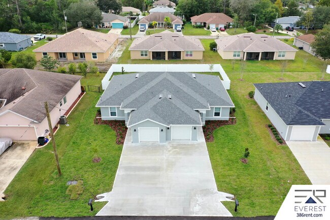 Building Photo - 34 Rosepetal Ln