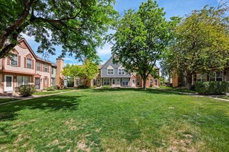 Building Photo - 1683 S Blackhawk Way