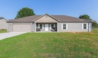 Building Photo - 177 Charles Latham Dr