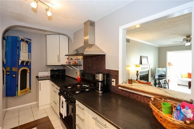 Building Photo - 402 Olde Mill Ln