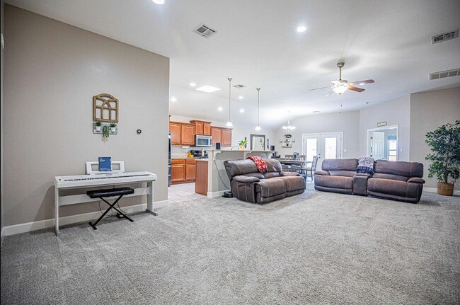 Building Photo - 2431 Wyatt Way