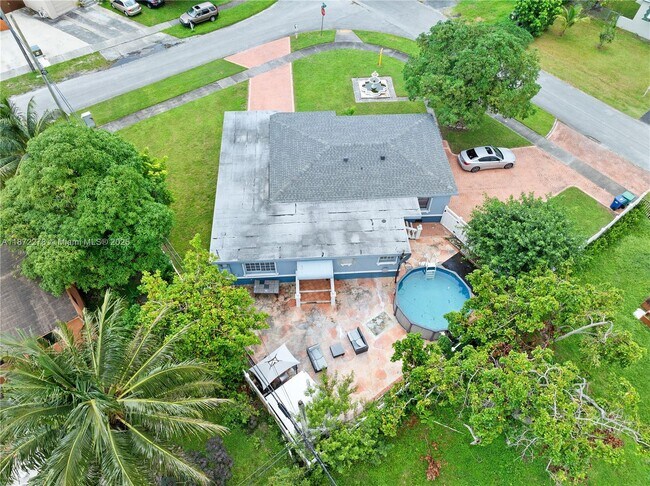 Building Photo - 951 NW 148th St