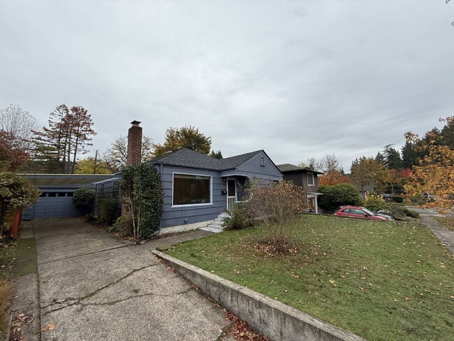 Building Photo - 2375 Onyx St