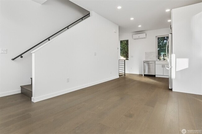 Building Photo - 3448 NW 65th St