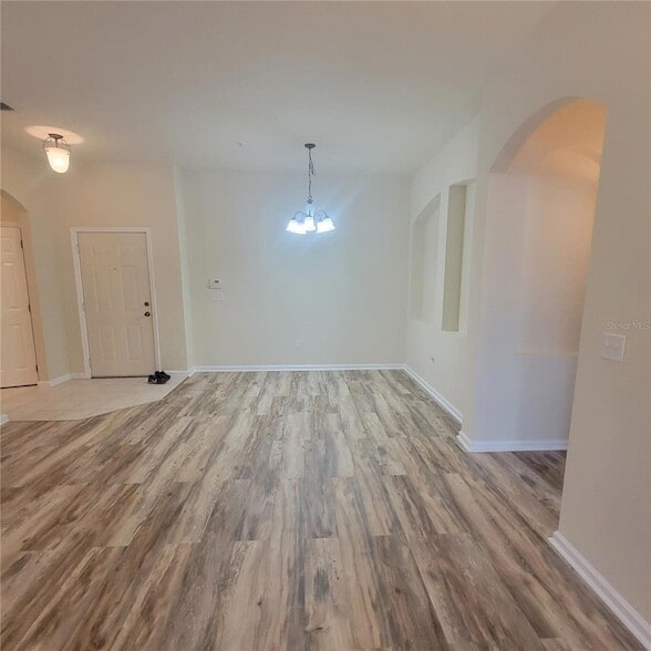 Building Photo - 3351 Whitestone Cir