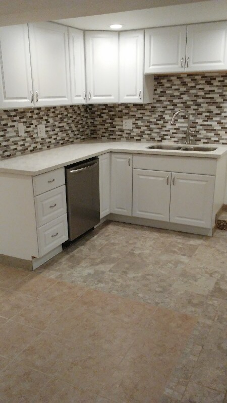 Building Photo - 6315 S Cyclamen Sq