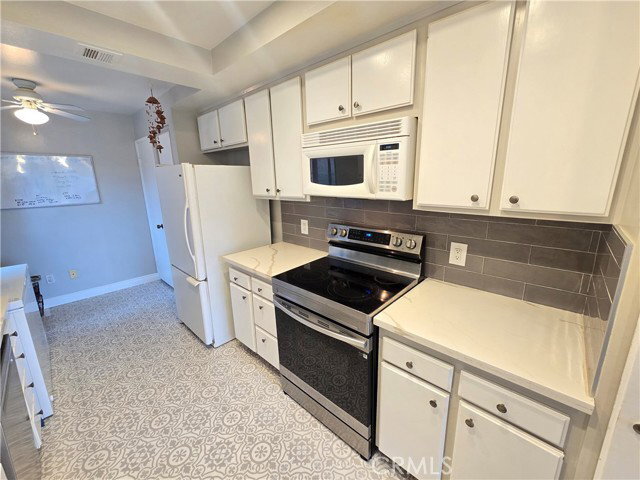Building Photo - 8828 Pershing Dr