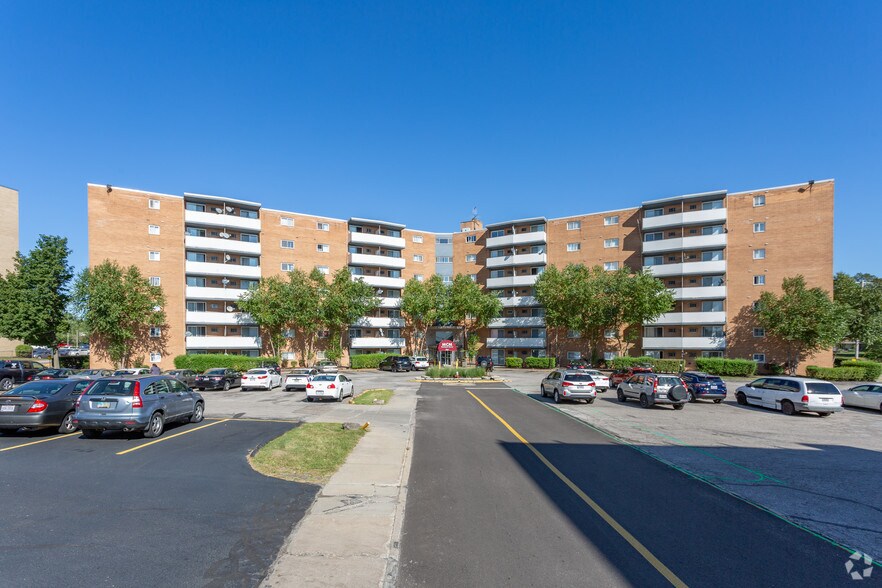 Southgate Manor 5327 Northfield Rd Bedford Heights OH 44146