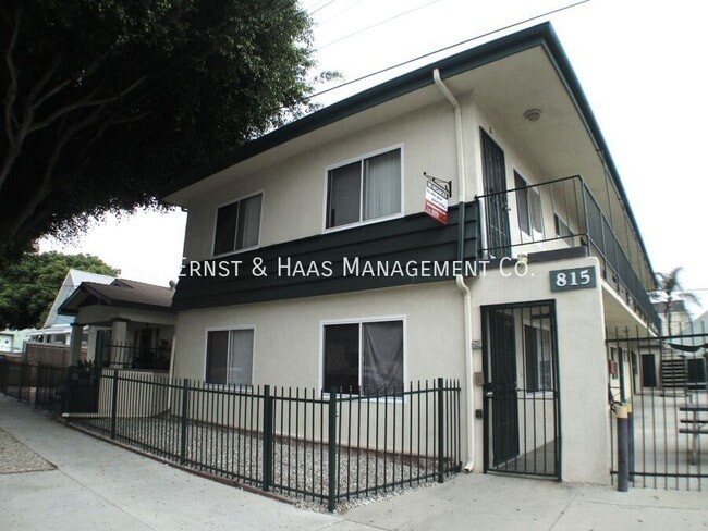 Primary Photo - 815 E 9th St