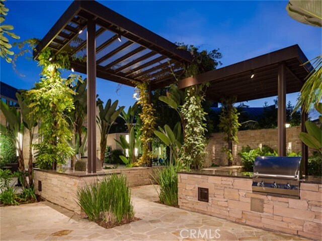 Building Photo - 3614 Rivington