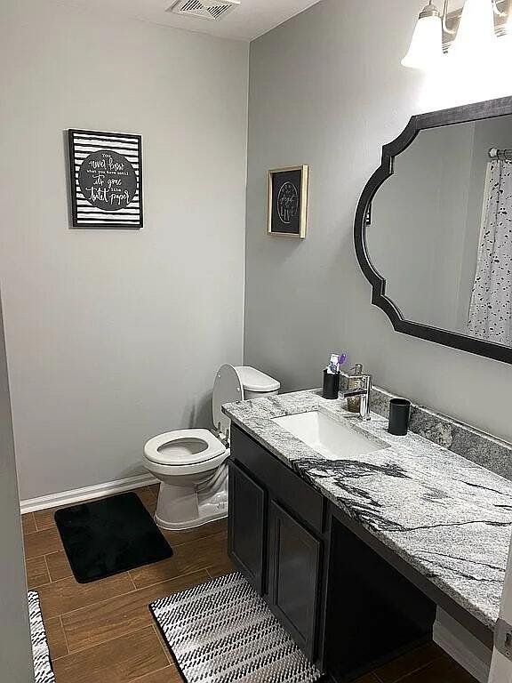 Building Photo - 364 Heathrow Dr