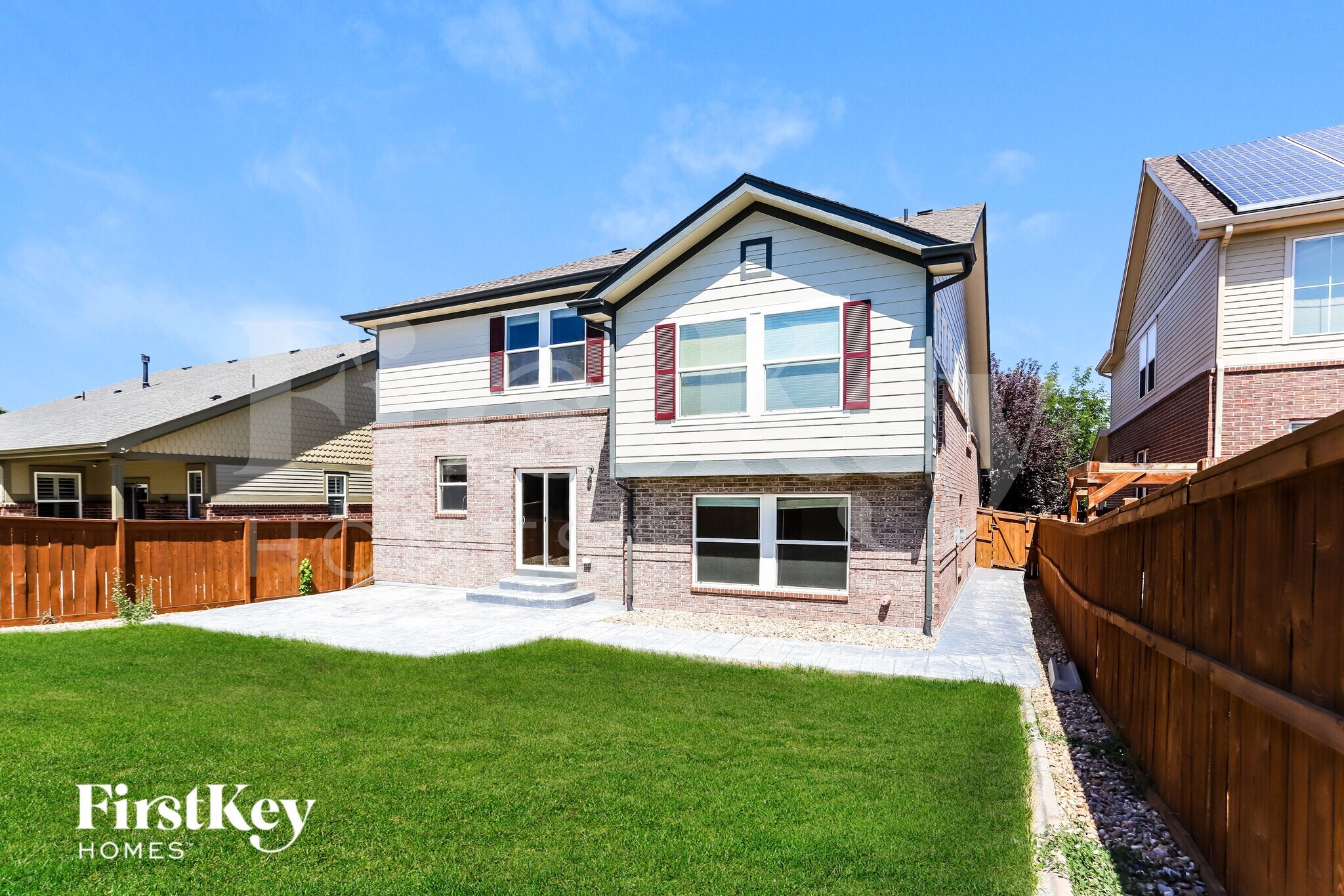 Building Photo - 25028 E Canal Pl