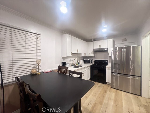 Building Photo - 5522 Farna Ave