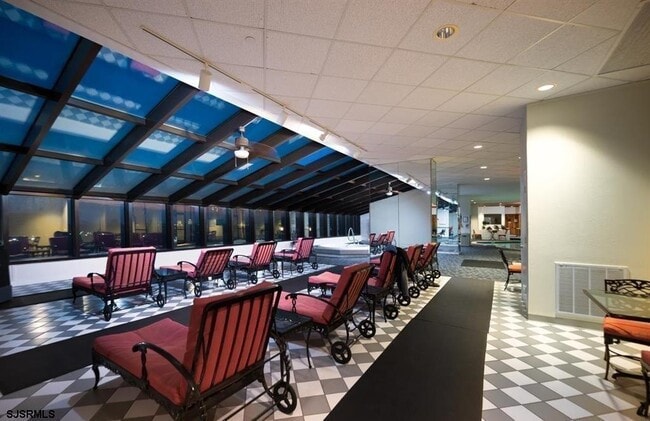 Building Photo - 3851 Boardwalk