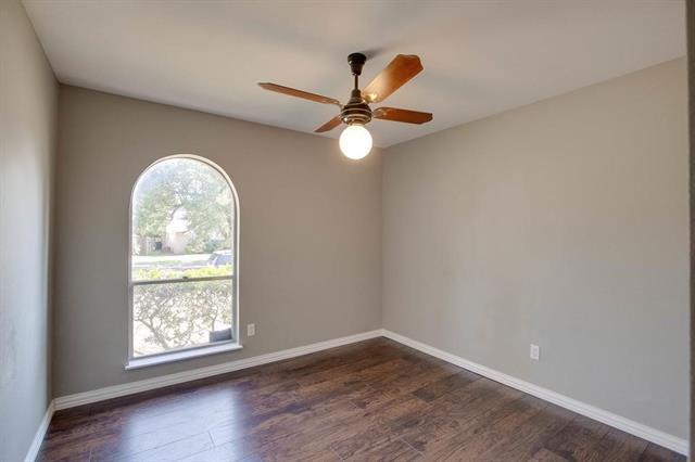 Building Photo - 1320 Cherry Hill Ln