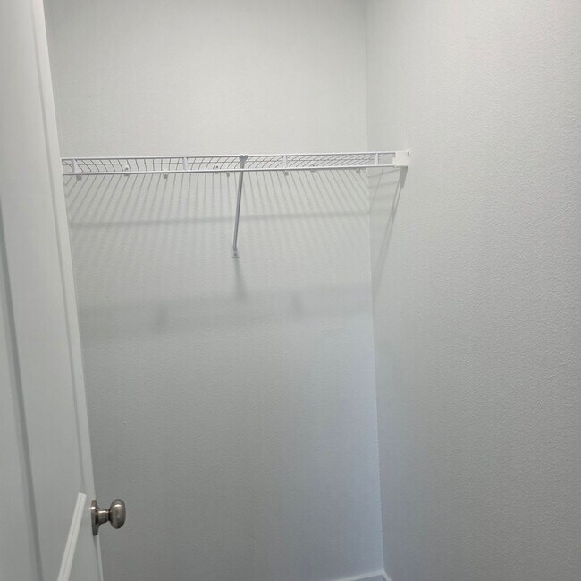 Building Photo - Brand New 4 Bedroom Home