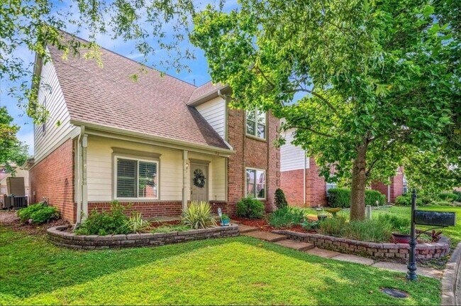 Building Photo - 772 Breeze Way