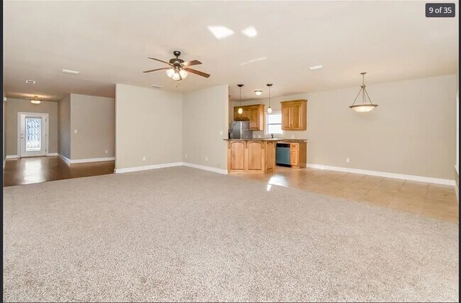 Building Photo - 7888 Park Pl Dr S