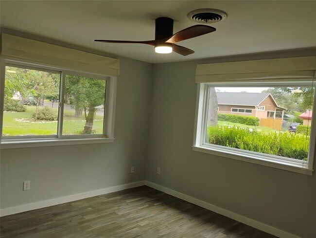 Building Photo - 103 Laurel Ridge