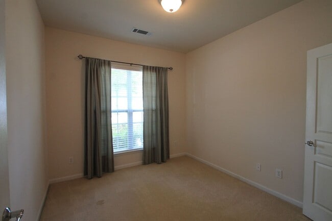 Building Photo - Exclusively offered by MUSE REALTY, LLC