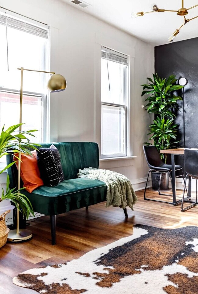 Building Photo - 575 1/2 City Park Avenue-SI ID1265634P