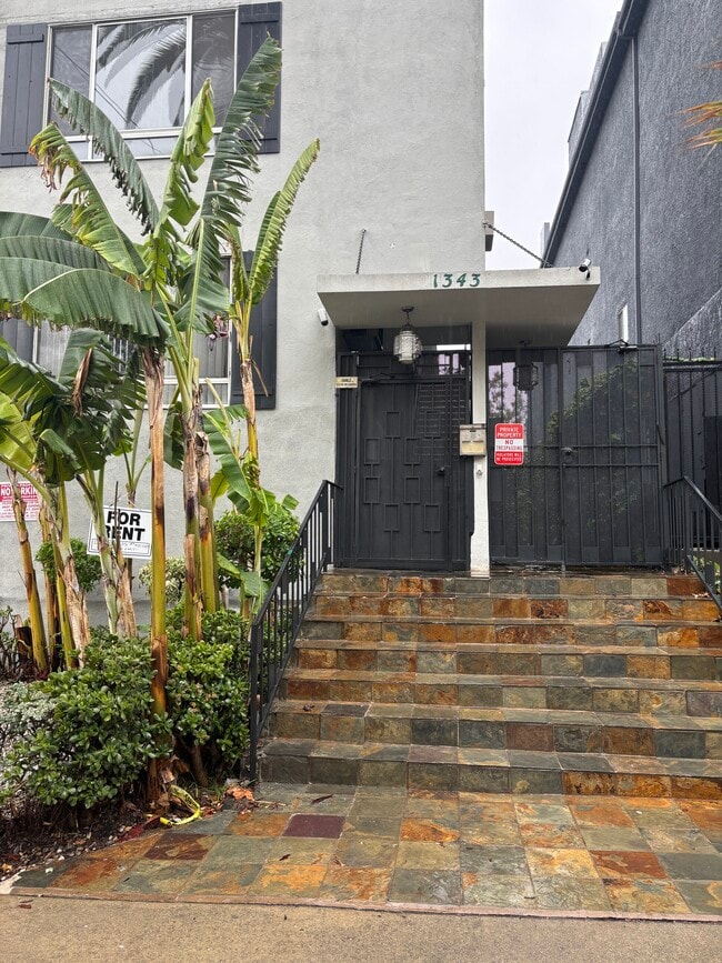 Building Photo - 1343 N Sierra Bonita Ave