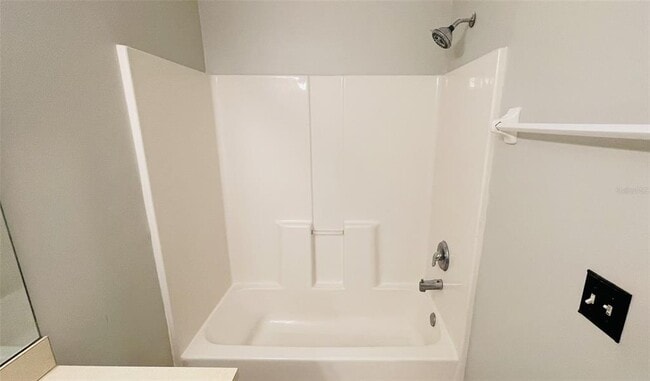 Building Photo - 66 Wylam Dr