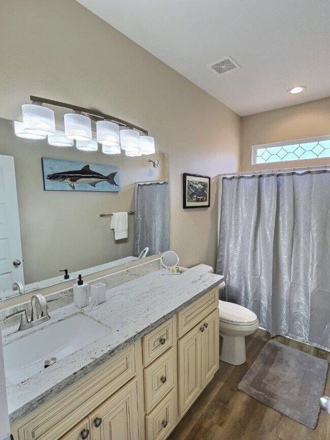 Building Photo - Fully Furnished 2 BD/2 BA Retreat on the Bayou