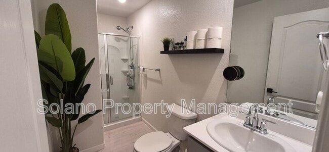 Building Photo - 2397 Sheldon Dr