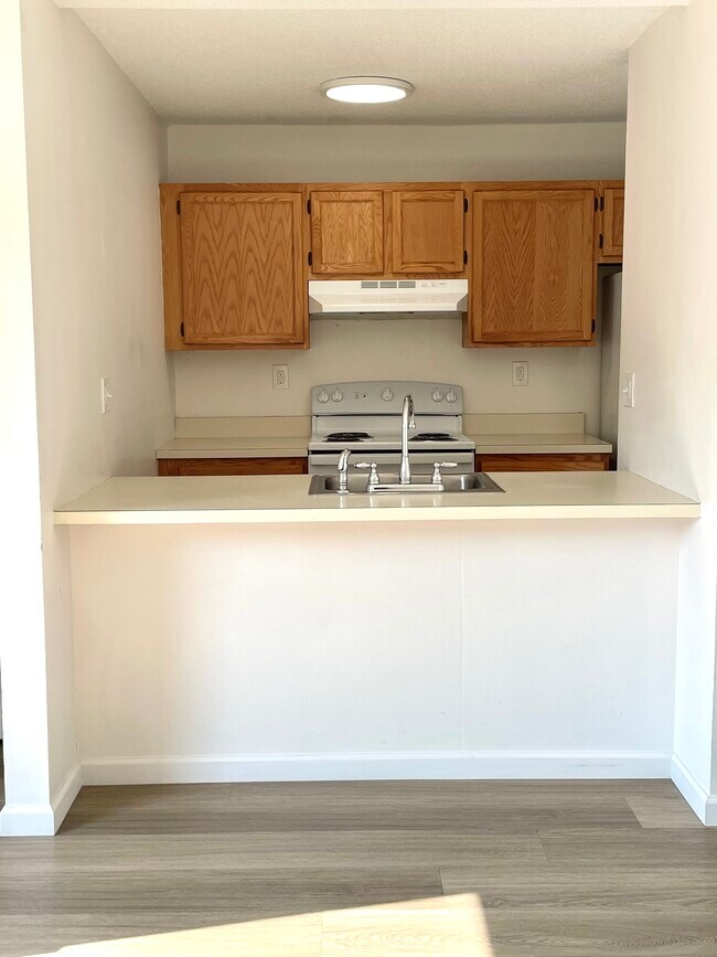 Building Photo - 20 Sundance Dr