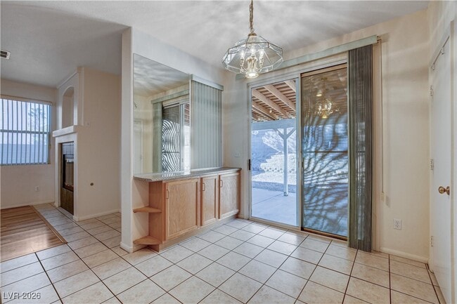 Building Photo - 3737 Ocean Waters St