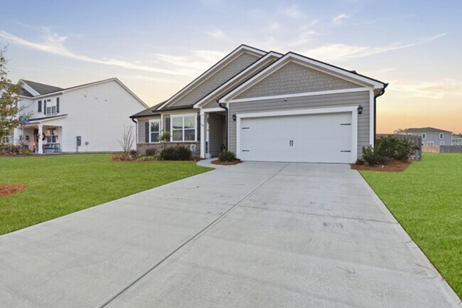 Building Photo - 564 Foxtail Dr
