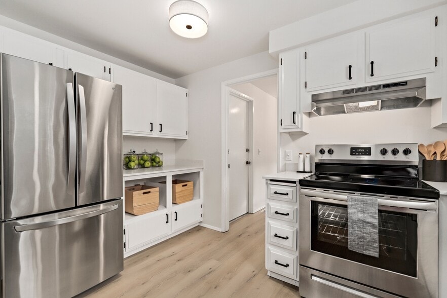 Kitchen - 3601 NE 145th St