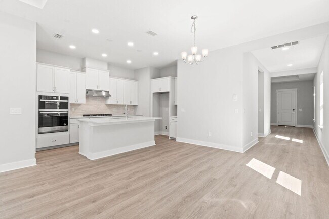 Building Photo - 263 Breakwater Blvd