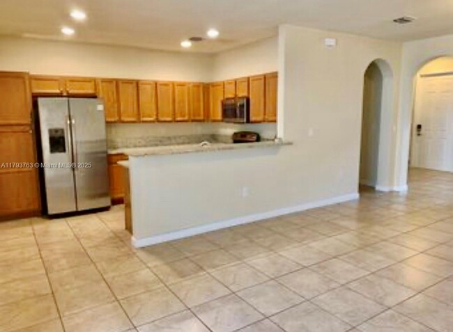 Building Photo - 9332 SW 171st Ct
