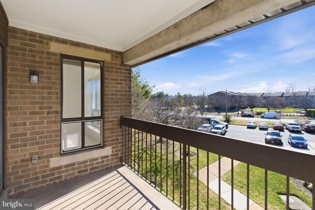 Building Photo - 561 Florida Ave