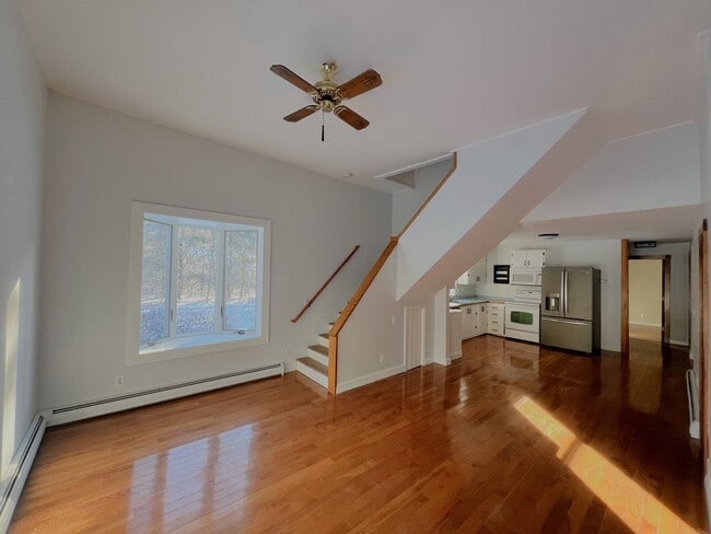 Building Photo - Charming 4-Bedroom Single-Family Home in a Peaceful, Scenic Setting