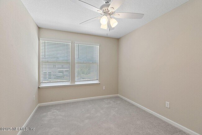 Building Photo - 1111 Beach Dune Dr
