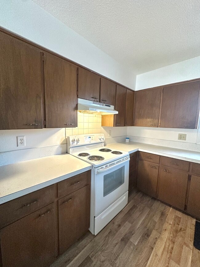 Building Photo - 3100 O Ave NW