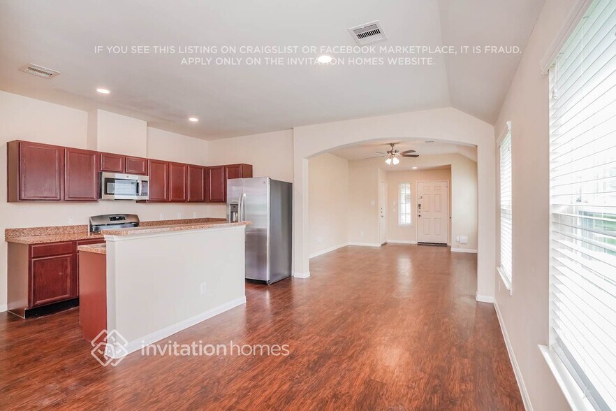 Building Photo - 6247 El Granate Dr
