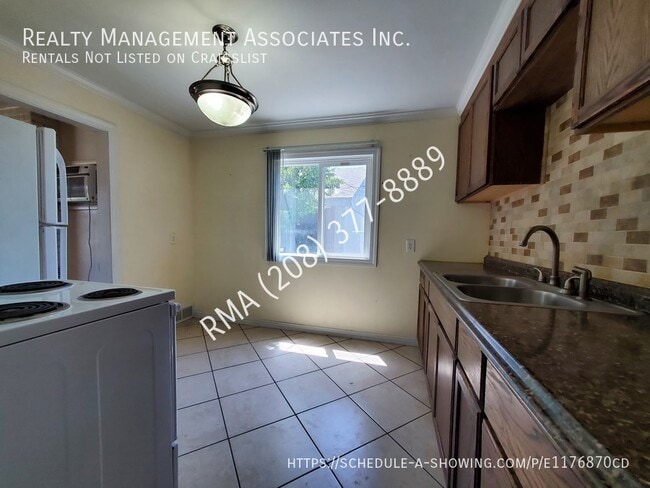 Building Photo - 1004 Paynter Ave