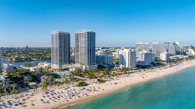 Building Photo - 153 N Seabreeze Blvd