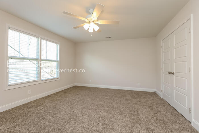 Building Photo - 637 Battery Ct